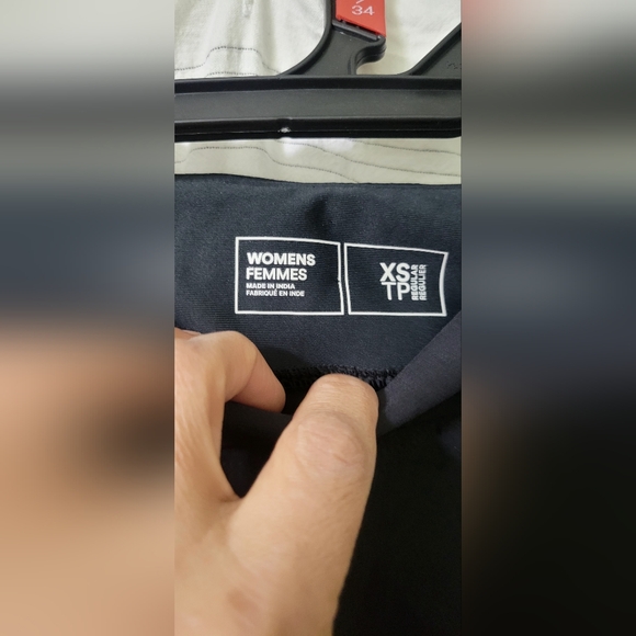 Mountain Hard Wear Women's Dynam Black Pants XS NWT - Picture 7 of 8